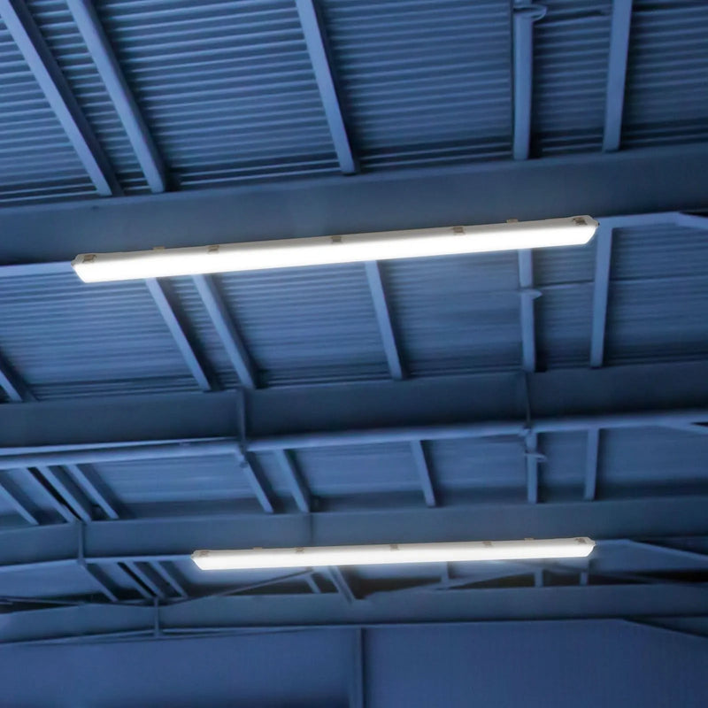 Brilliant White Endura 22W/40W Dual-Wattage LED Tri-Colour Batten with Corridor function and Microwave Sensor